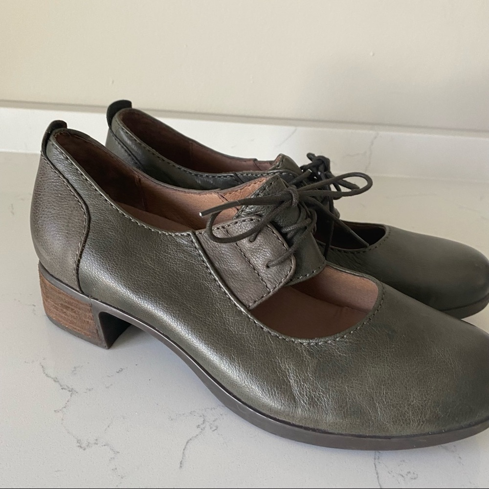 Dansko Olive Green Leather Flats